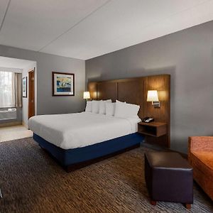 King Room First Floor or Non-Smoking